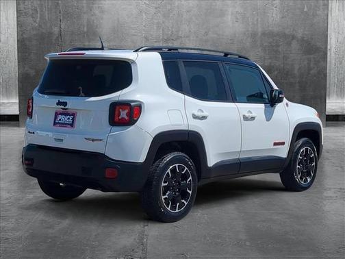 2023 Jeep Renegade Trailhawk