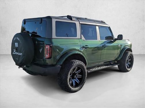 2022 Ford Bronco Outer Banks
