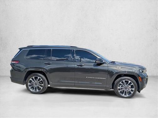 2022 Jeep Grand Cherokee L Overland