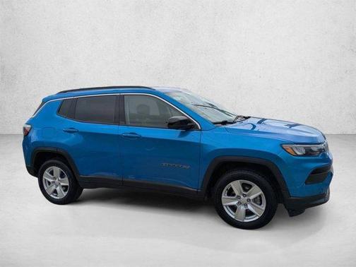 Laser Blue 2022 Jeep Compass Latitude