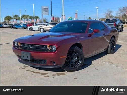 2021 Dodge Challenger SXT