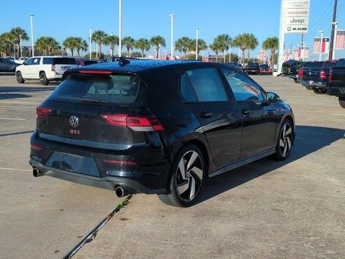 2024 Volkswagen Golf GTI 2.0T S