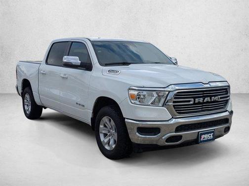 Bright White Clearcoat 2024 RAM 1500 Laramie