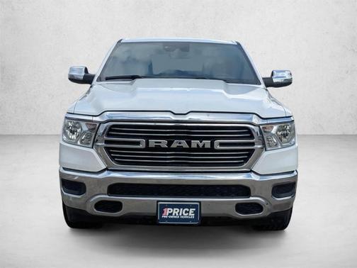 Bright White Clearcoat 2024 RAM 1500 Laramie
