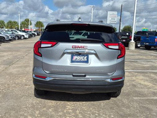 Sterling 2024 GMC Terrain SLT