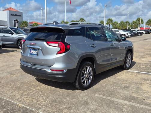 Sterling 2024 GMC Terrain SLT