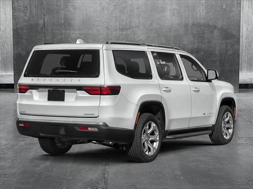 2025 Jeep Wagoneer Base