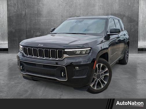 2022 Jeep Grand Cherokee Overland