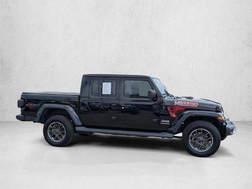 Black Clearcoat 2020 Jeep Gladiator Overland
