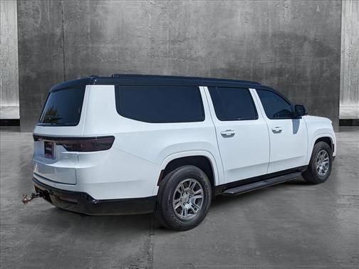 2023 Jeep Wagoneer L Base