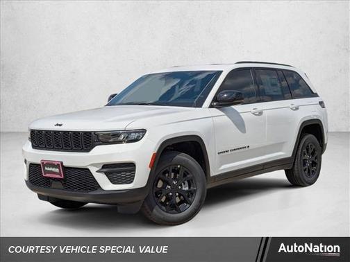 2025 Jeep Grand Cherokee Laredo