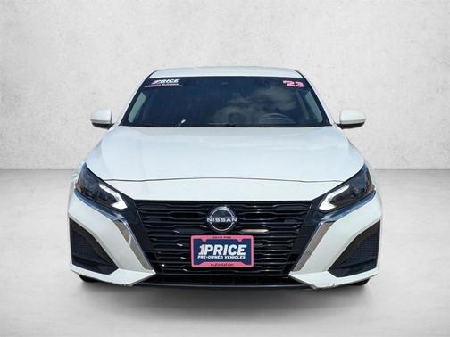 Glacier White 2023 Nissan Altima 2.5 S