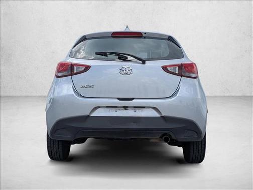 2020 Toyota Yaris Sedan LE