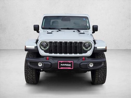 Bright White Clearcoat 2026 Jeep Gladiator Rubicon