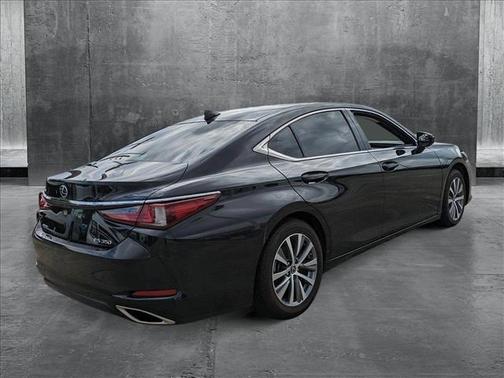 2021 Lexus ES 350 Base