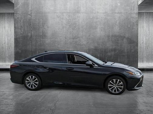 2021 Lexus ES 350 Base