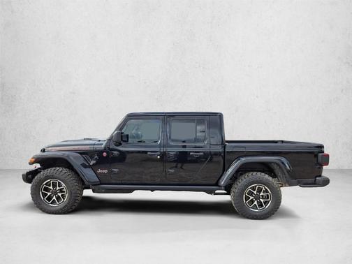 Black Clearcoat 2026 Jeep Gladiator Rubicon