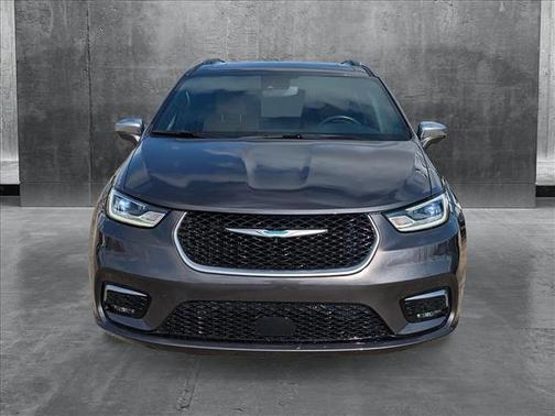 2021 Chrysler Pacifica Hybrid Pinnacle