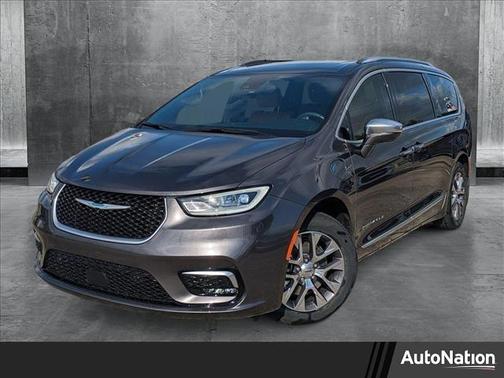 2021 Chrysler Pacifica Hybrid Pinnacle