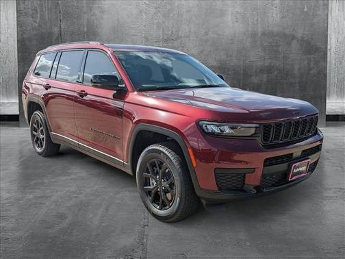 2025 Jeep Grand Cherokee L Laredo