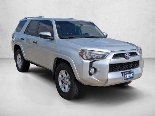 Classic Silver Metallic 2017 Toyota 4Runner SR5