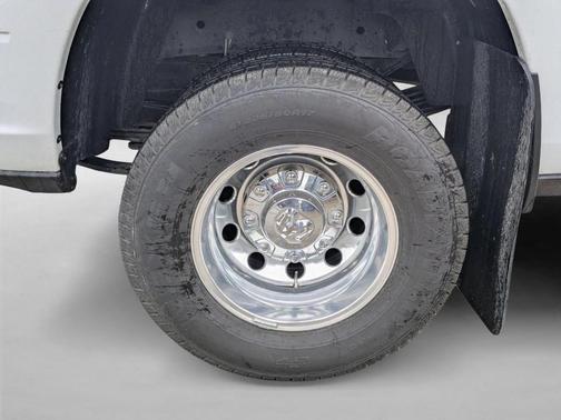 Bright White Clearcoat 2025 RAM 3500 Laramie
