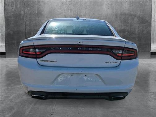 2015 Dodge Charger SXT