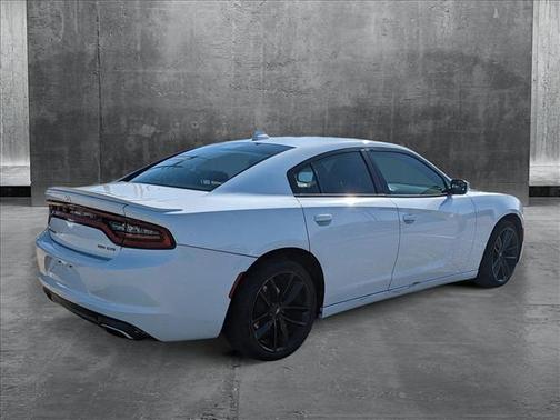 2015 Dodge Charger SXT