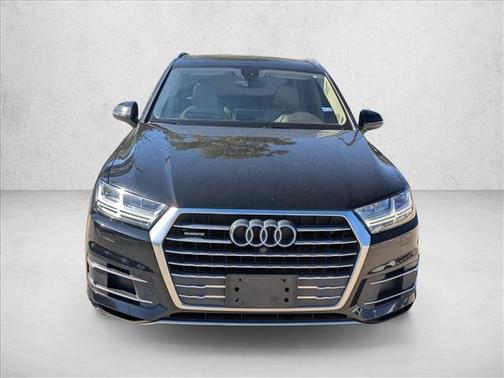 2019 Audi Q7 45 Premium Plus