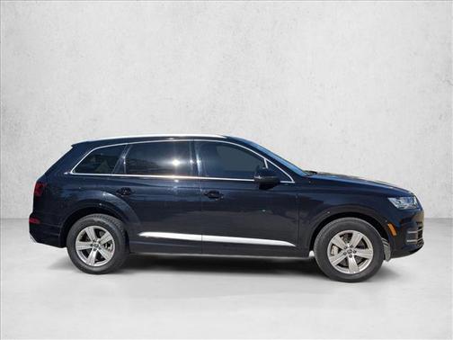 2019 Audi Q7 45 Premium Plus