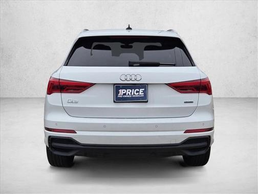 2025 Audi Q3 45 S line Premium