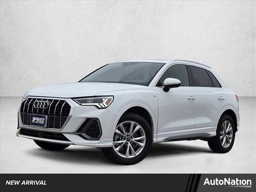 2025 Audi Q3 45 S line Premium
