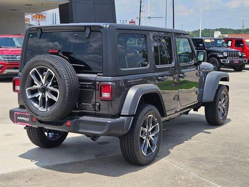 2025 Jeep Wrangler 4xe Sport