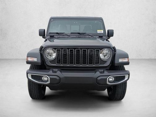 Black Clearcoat 2026 Jeep Gladiator Sport