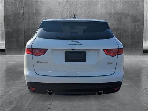 2020 Jaguar F-PACE 30t Prestige