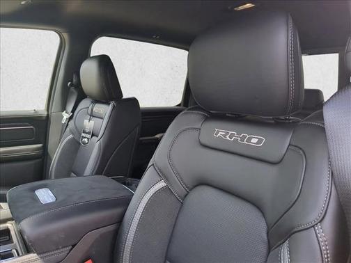 Diamond Black 2026 RAM 1500 RHO