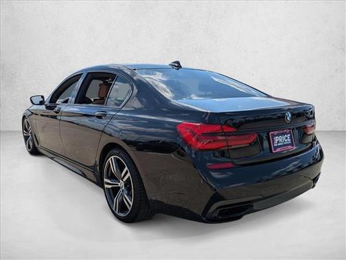 2019 BMW 750 i