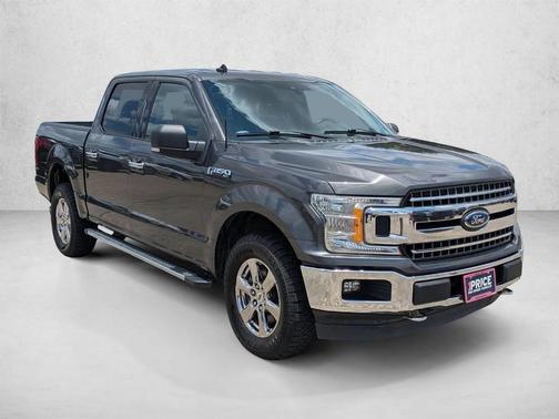 Magnetic Metallic 2019 Ford F-150 XLT