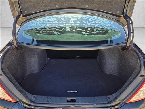 2018 Nissan Versa 1.6 S+