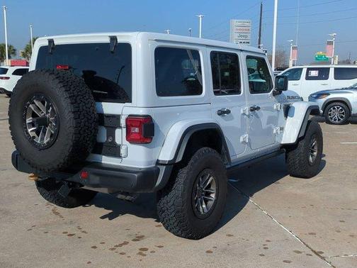 2024 Jeep Wrangler Rubicon 392