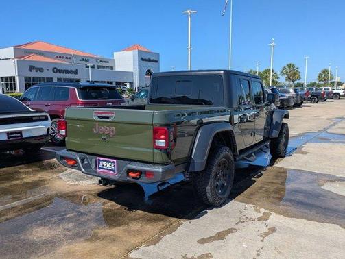 Sarge Green Clearcoat 2022 Jeep Gladiator Mojave