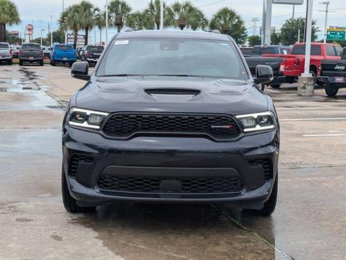 Night 2026 Dodge Durango GT Plus HEMI V8