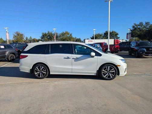 2019 Honda Odyssey Elite
