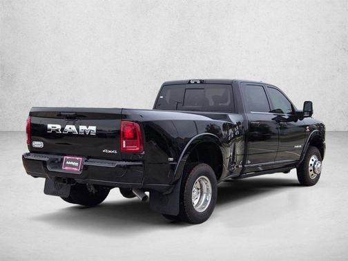 Diamond Black 2026 RAM 3500 Limited