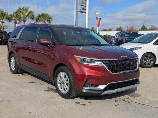 2023 Kia Carnival LX