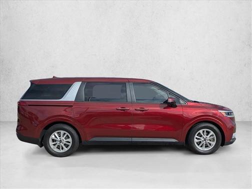 2023 Kia Carnival LX