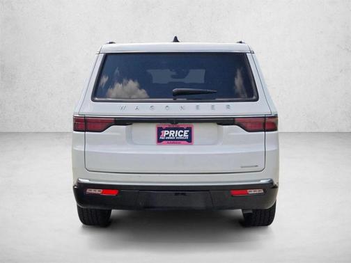 Bright White Clearcoat 2024 Jeep Wagoneer Series II
