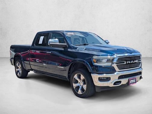Patriot Blue Pearlcoat 2022 RAM 1500 Laramie