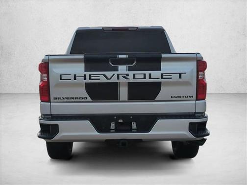 2022 Chevrolet Silverado 1500 Custom