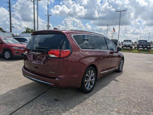 2019 Chrysler Pacifica Limited